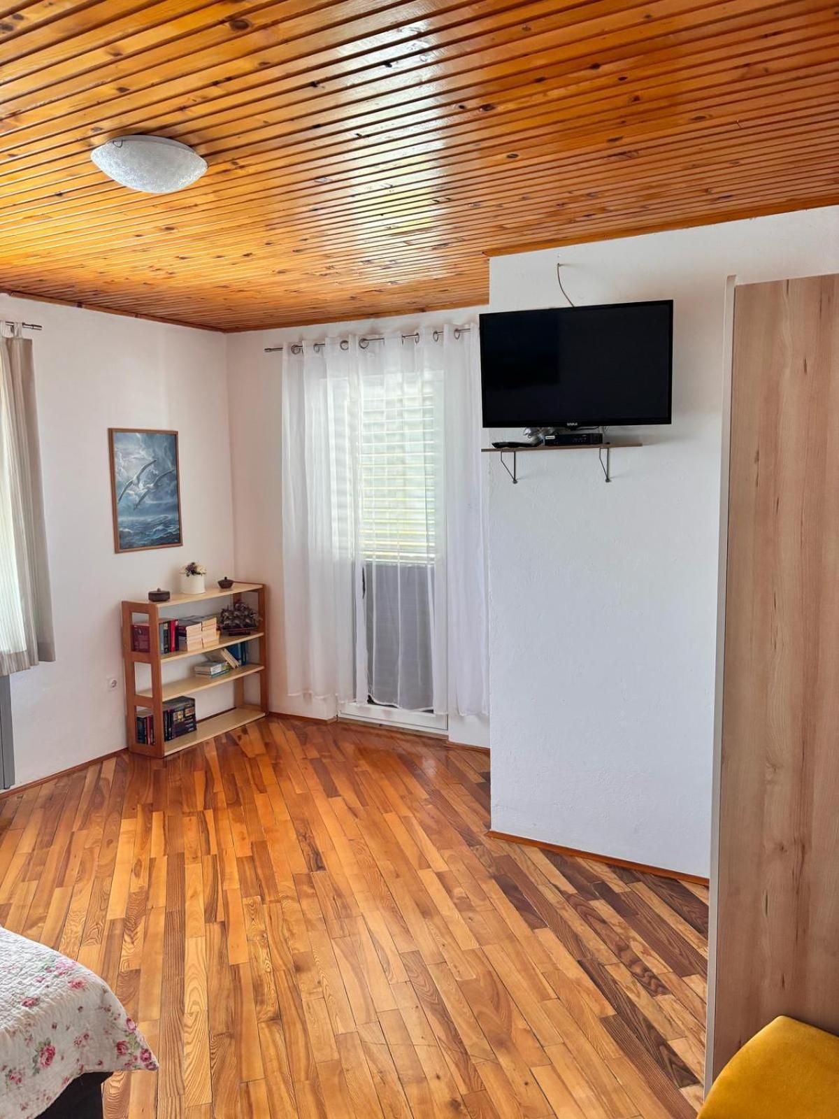 Apartamento Ruza I Natalija Karlobag Habitación foto